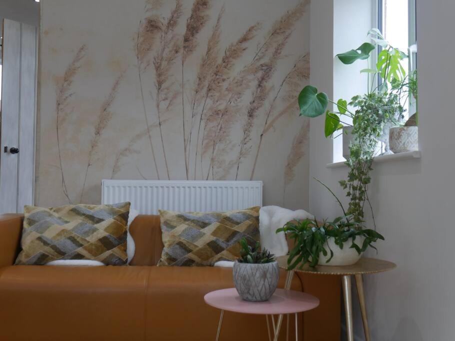 Apartment -self-catering-2 Bedrooms *