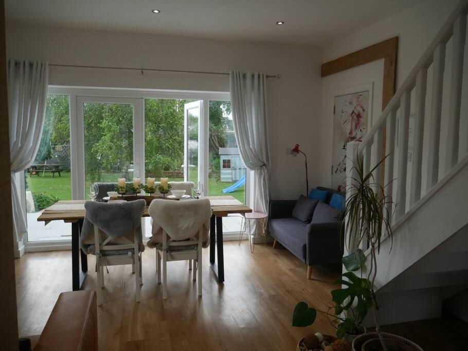 Apartment -self-catering-2 Bedrooms *